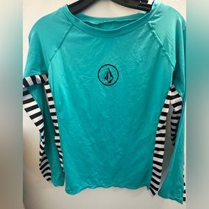 Volcom/ Small Rashguards
